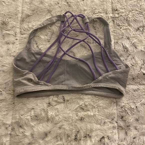 Lululemon Free to Be Bra in Battleship/Enchanted Iris - Picture 2 of 2